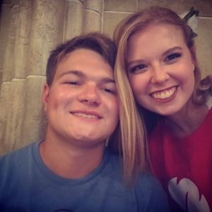 Meet your Posher, Abbie